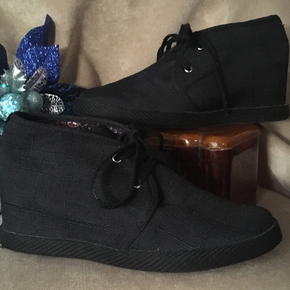 ALDO Woman’s Ankle Boots / Booties